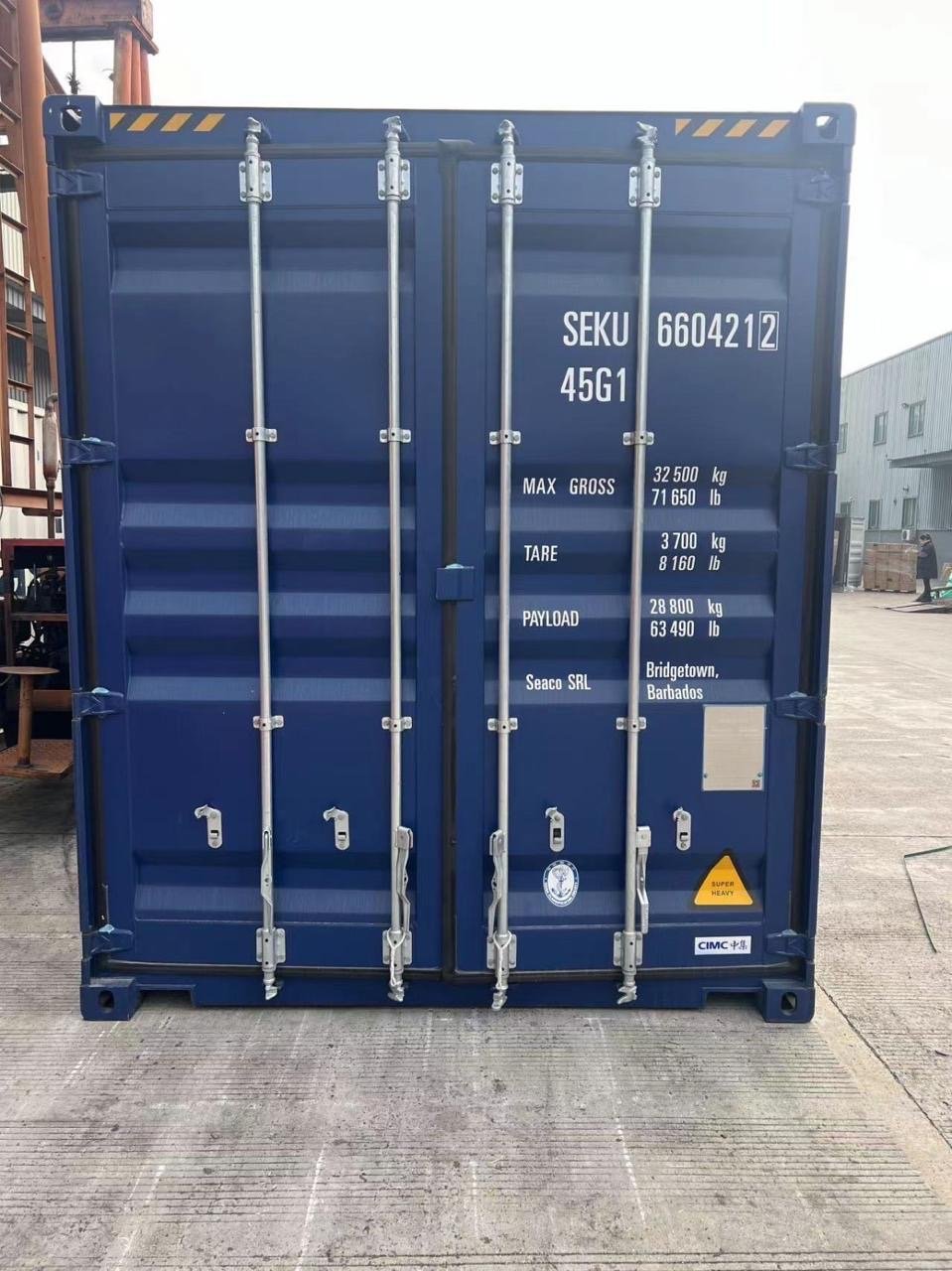 Sealed shipping container